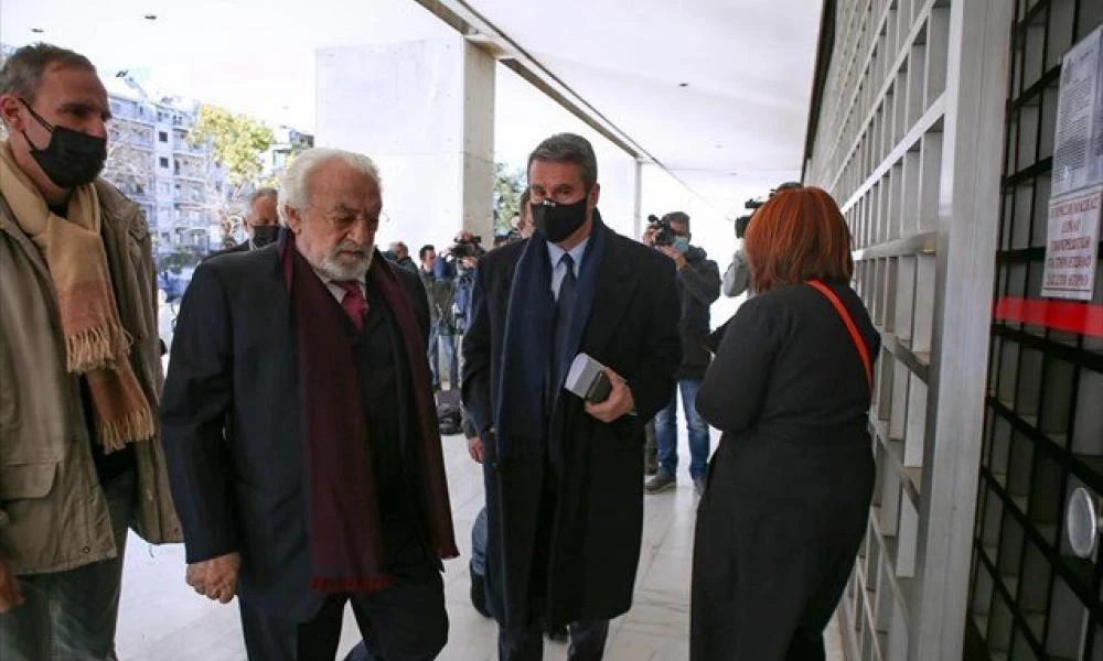 Τηλεοπτικές άδειες-Χρ. Καλογρίτσας: Στο γραφείο της ανακρίτριας για συνέργεια σε παράβαση καθήκοντος